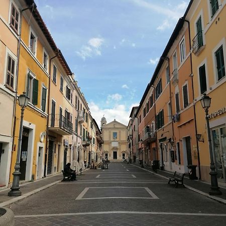 La Passeggiata Apartment Monterotondo  Luaran gambar